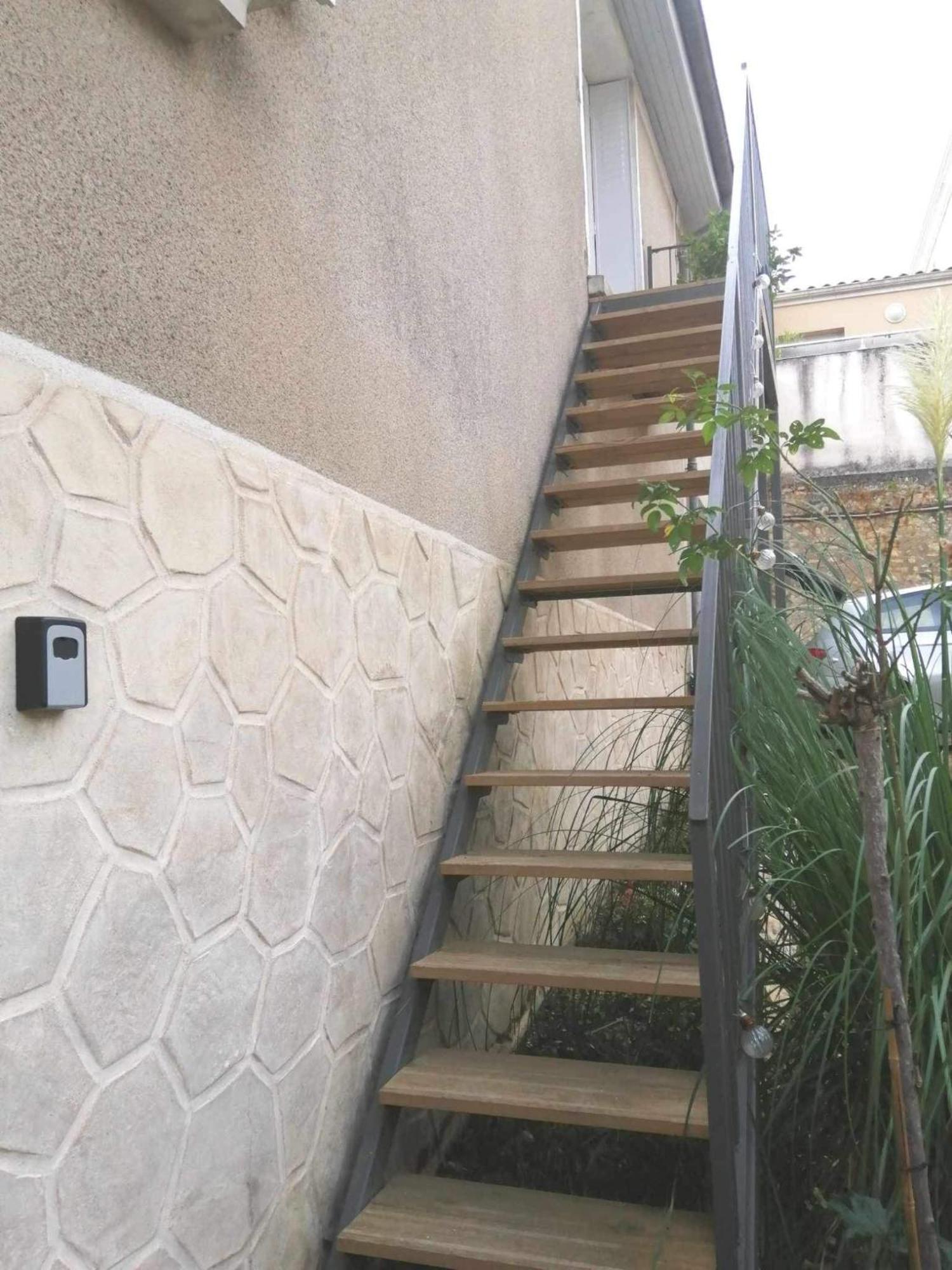 Apartment 15B Ruffec  Exterior photo